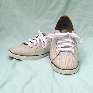 Keds navy/white pinstripe size 7.5 canvas tennis shoe